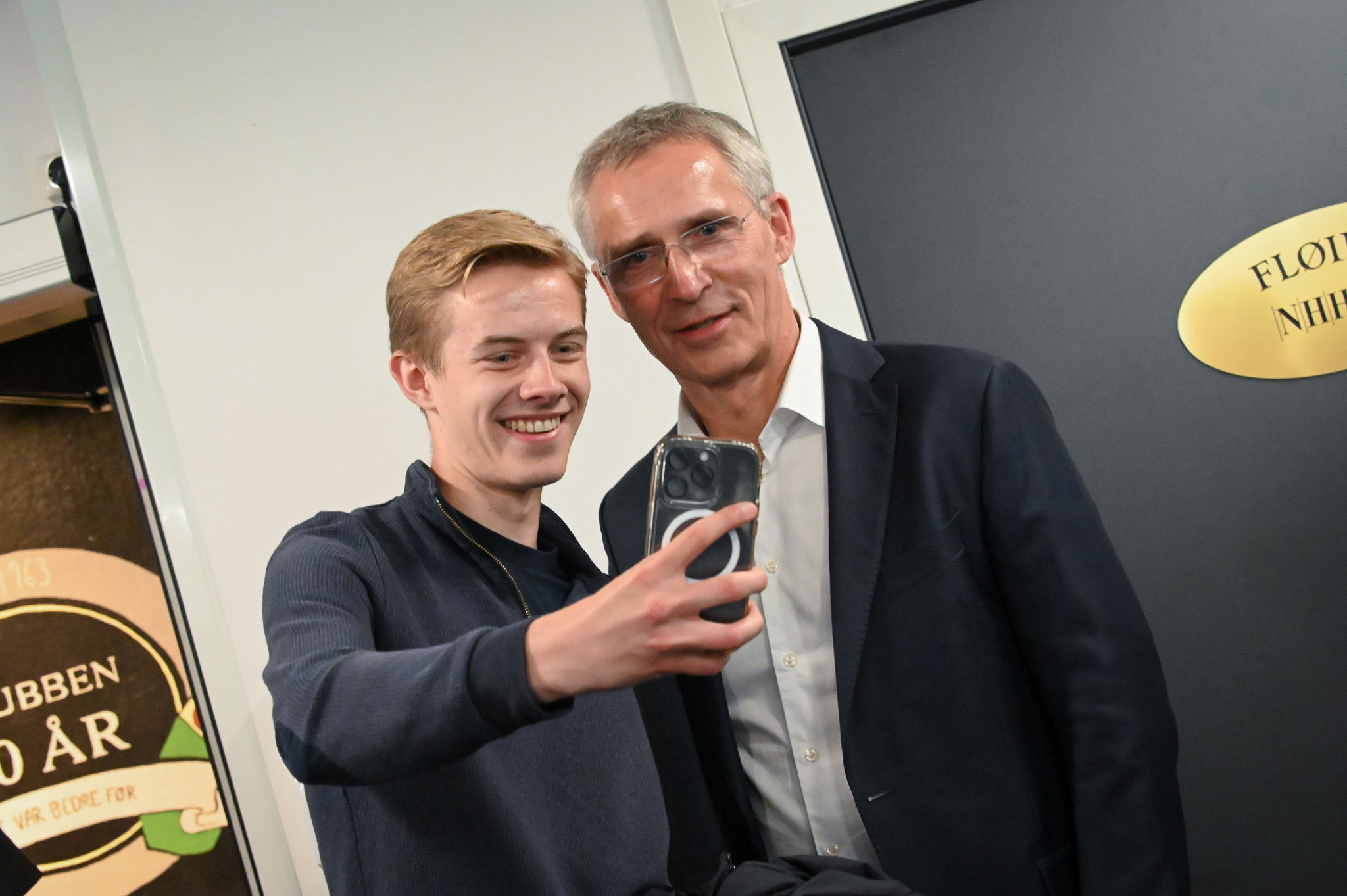 Knut Visdal og Jens Stoltenberg.