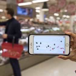 Find product with mobile phone. Photo: Jessica Gow/TT/ICA 