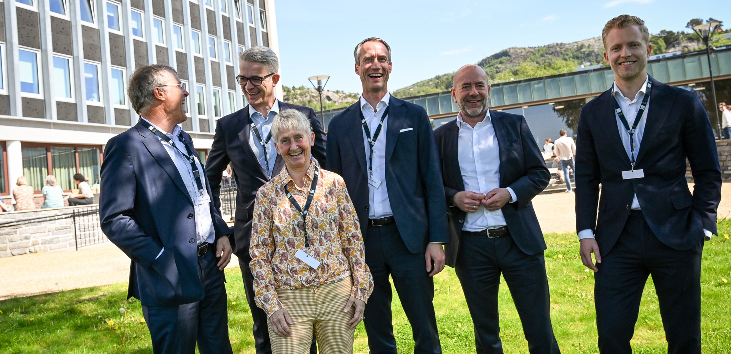  Peter Hermanrud, Erik Valen, Karin Thorburn, John Turesson, Stig Sevaldsen og Magnus Helno. (Foto: Ingunn Gjærde)  