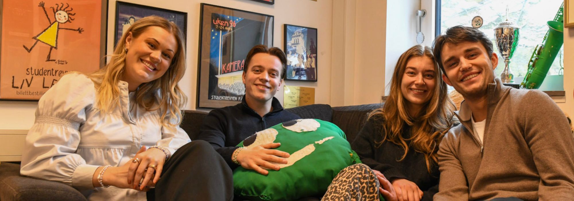 Emma Katrine Midtbø, UKEsjef  Tuva Holmen Reime, Assisterende Arrangementsjef  Emil Dehlin Hansen, Arrangementsjef Morten Rein, Markedssjef