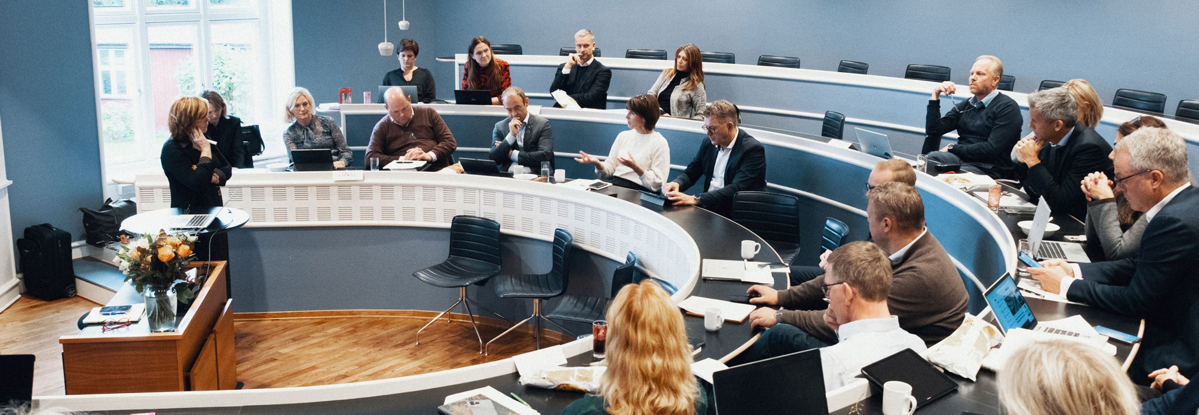 Christine Meyer underviser for NHO. Foto: byAksel