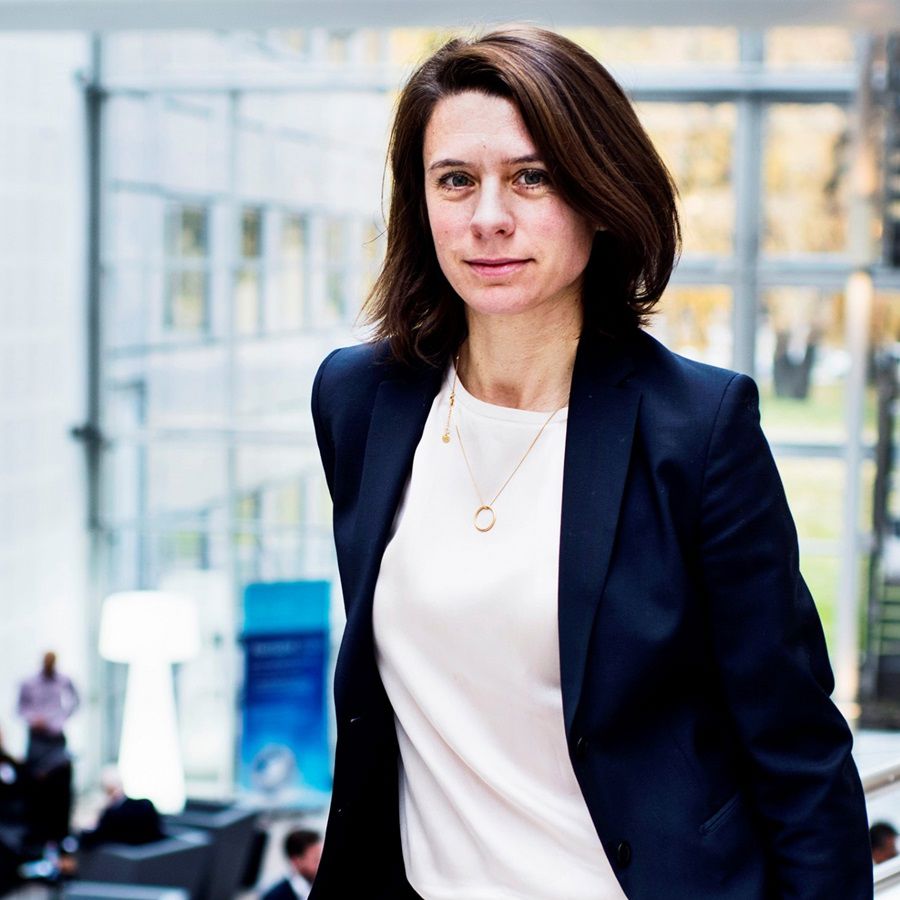 Siv Skard, professor ved Institutt for strategi og ledelse, NHH. Siv dolmen