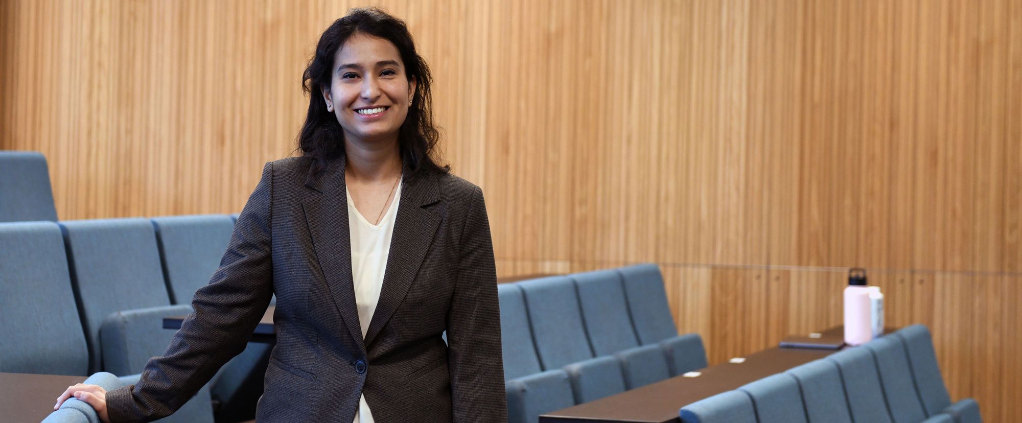 BEST PHD PAPER AT FORSKERMØTET: `We hope to be able to communicate the results and present our work to the authorities in India,´ says winner Pallavi Prabhakar, PhD candidate at the Department of Economics, NHH. Photo: Sigrid Folkestad.