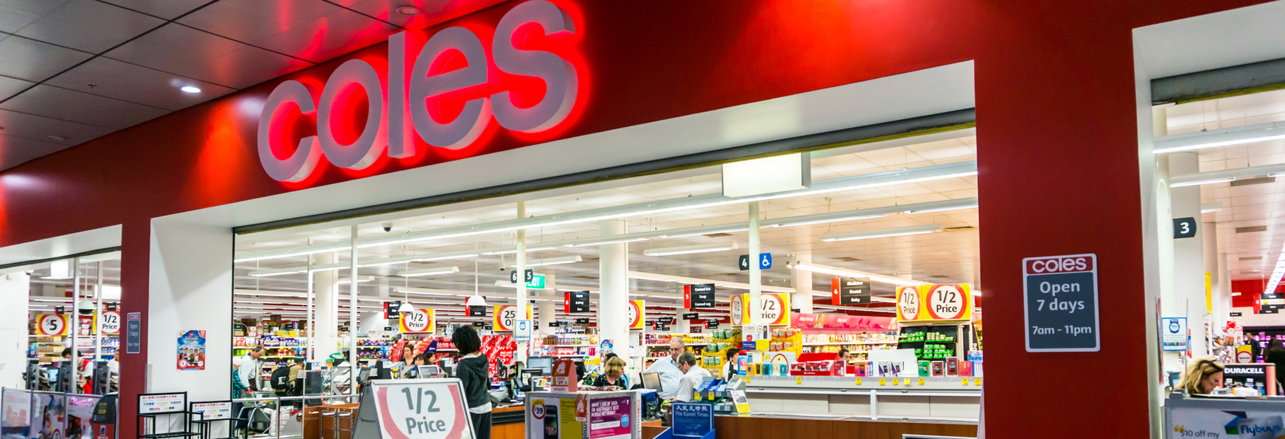 coles-shopper-reveals-hack-to-get-free-flowers-they-look-perfect