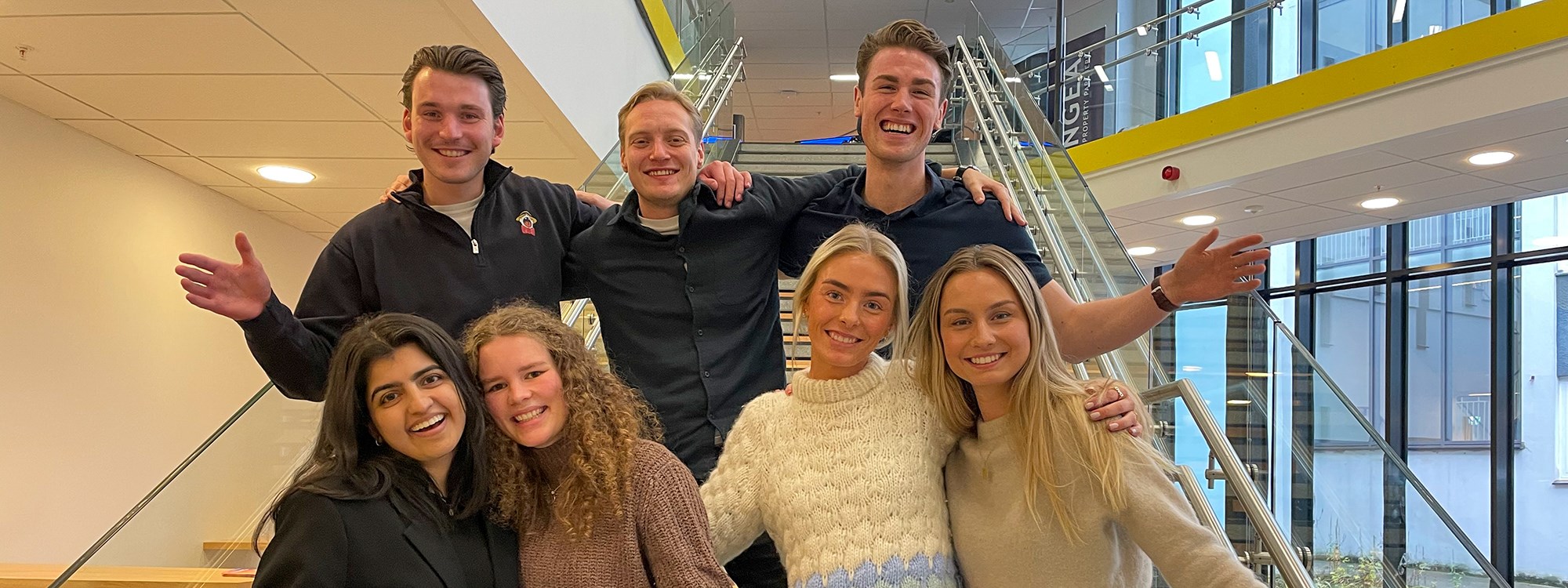 Picture of the student student ambassadors Eirik Aarthun, Kristian Stenmark, Aelon Nicolson, Mah Noor Munir, Sabrina Hartenfels, Silje Farstad Moe and Maria Welle Fjellbirkeland. Photo: Ingrid Aarseth Johannessen