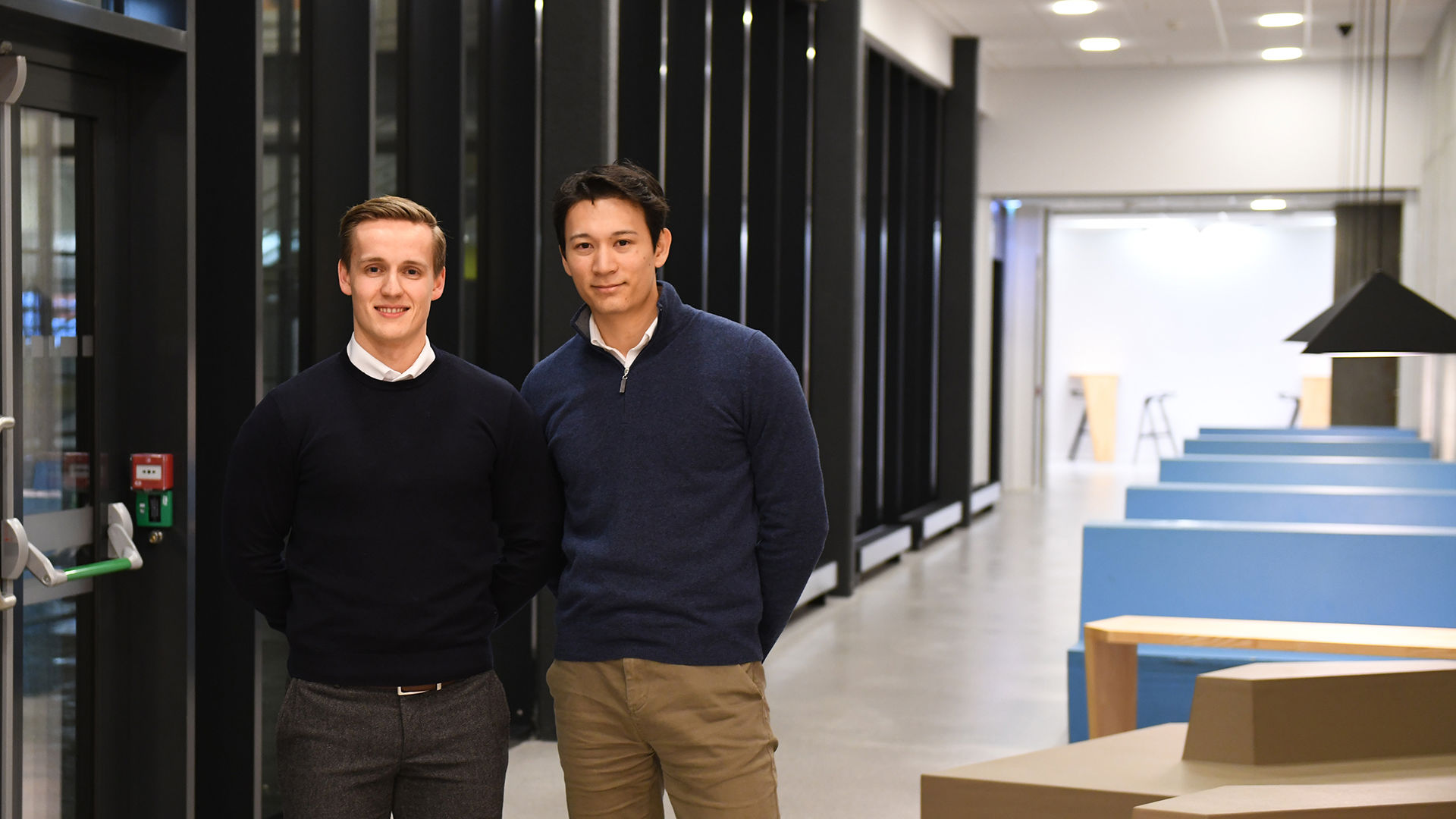 Buss og bybane. Foto: Morten Wanvik