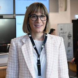 elisa casi-eberhardt