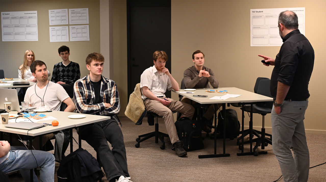 Bram Timmermans og NHH-studenter