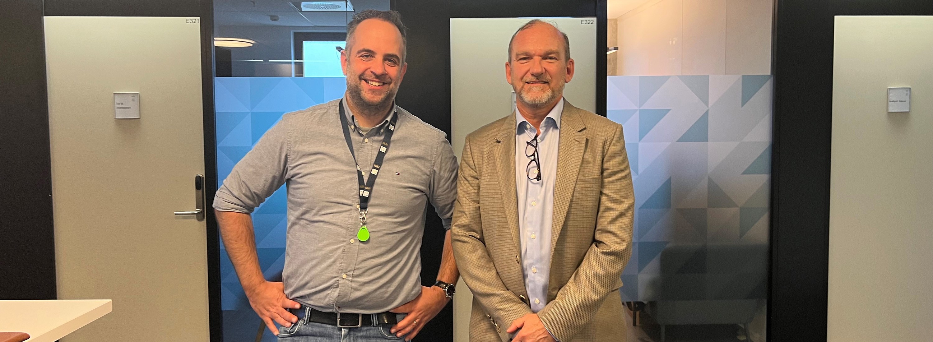 Bram Timmermans and Professor Paul Jensen, University of Melbourne. Photo: DIG