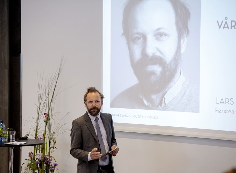 Førsteamanuensis  Lars Jacob Tynes Pedersen.
