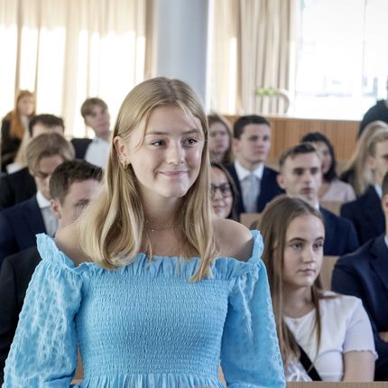 Lina Undeland (20) fra Mysen ble immatrikulert på NHH i dag. – Jeg ville studere økonomi, så valget av NHH var lett, sier Undeland.