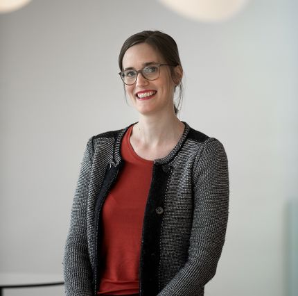 Malin Arve is Associate Professor and Vice Rector for research at NHH Norwegian School of Economics.  