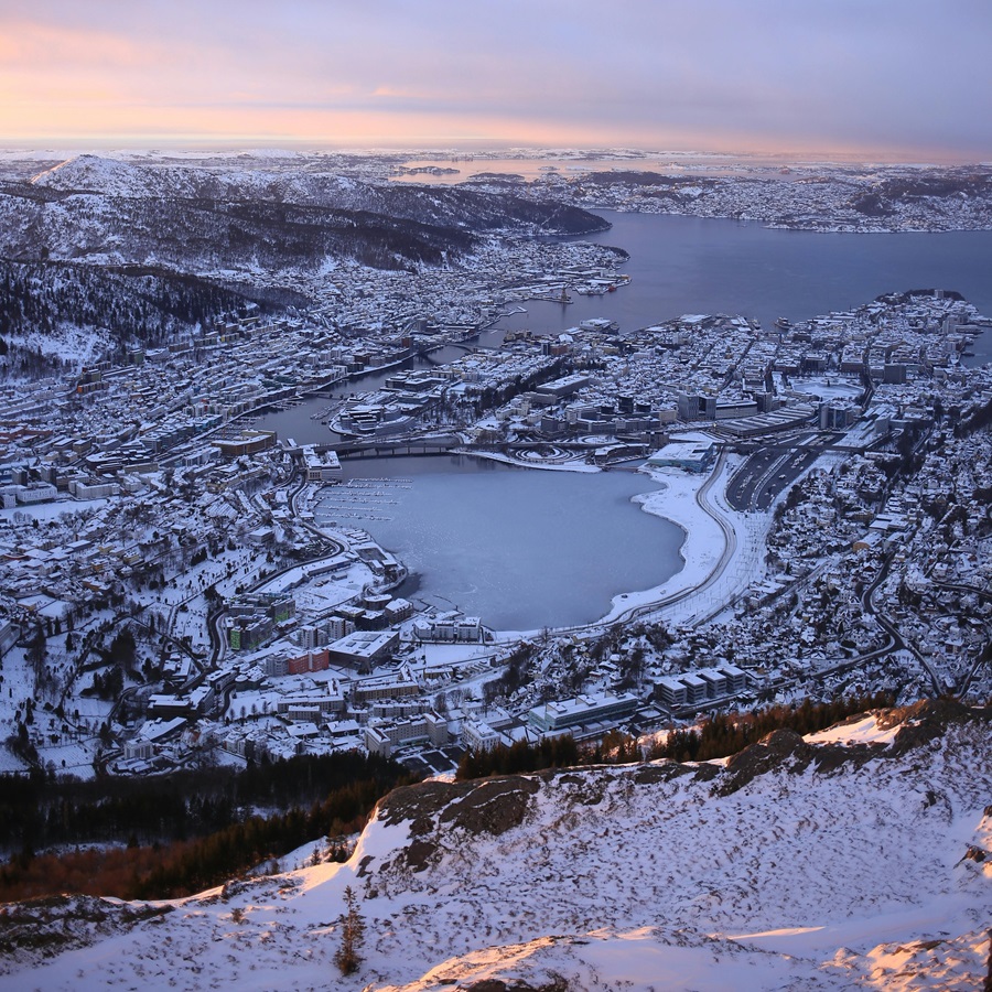 Vinter_bergen_pexels_Ksenilia Perminova